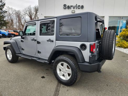 Used 2016 Jeep Wrangler Unlimited Sport w/ Quick Order Package 24S AWD/4WD image 11
