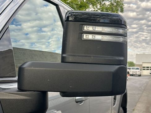 Used 2026 GMC Sierra 3500 AT4 AWD/4WD image 7