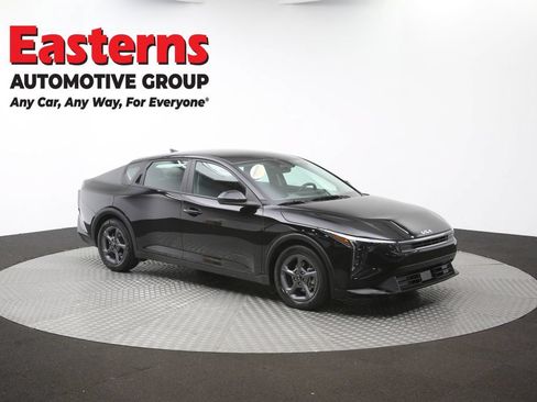 Used 2025 Kia K4 FWD image 47