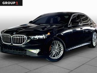 Used 2025 BMW 530i RWD video 1