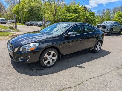 Used 2012 Volvo S60 T5 w/ Climate Pkg