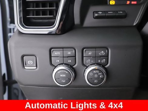 Used 2026 GMC Sierra 1500 Denali Ultimate w/ LPO, Black Badging Package AWD/4WD image 22