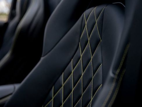 Used 2022 Ferrari 812 GTS RWD image 88