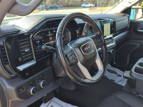 Used 2022 GMC Sierra 1500 Elevation image 10