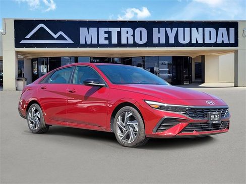 New 2025 Hyundai Elantra SEL image 26