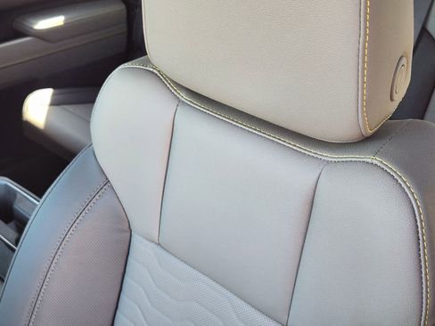 New 2026 Chevrolet Silverado 2500 ZR2 image 16