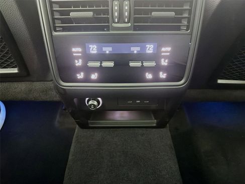 New 2025 Porsche Cayenne S image 19