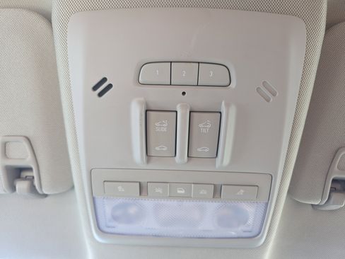 Used 2019 Buick Encore Essence w/ Experience Buick Package image 35