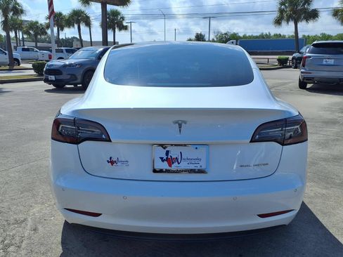 Used 2021 Tesla Model 3 Long Range AWD/4WD image 6