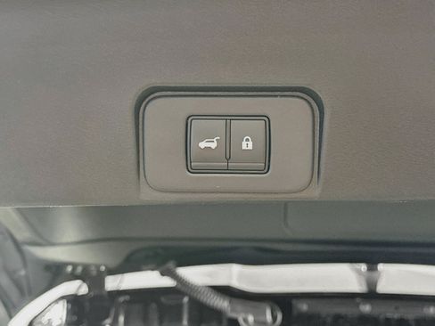 Used 2026 Nissan Rogue SL FWD image 29