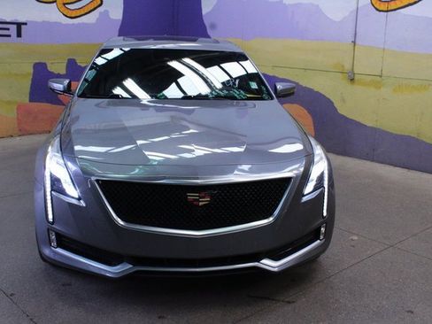 Used 2018 Cadillac CT6 Luxury w/ Active Chassis Package image 3