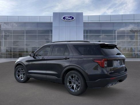 New 2026 Ford Explorer Active image 4