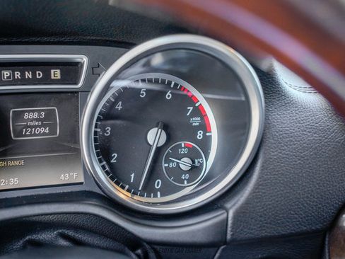 Used 2013 Mercedes-Benz G 550 image 44