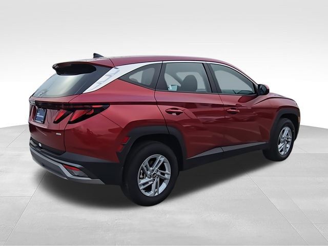 Used 2026 Hyundai Tucson SE AWD/4WD image 8