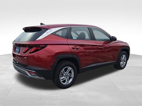 Used 2026 Hyundai Tucson SE AWD/4WD image 8
