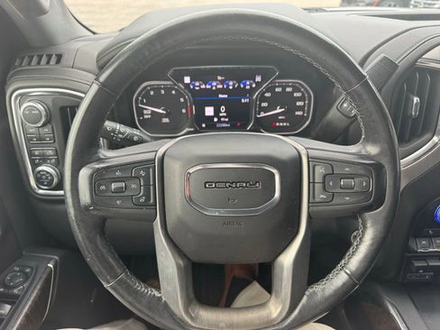Certified 2020 GMC Sierra 1500 Denali w/ Technology Package image 14