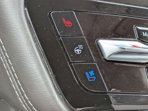 Certified 2023 Ford Explorer Platinum w/ Technology Package image 24