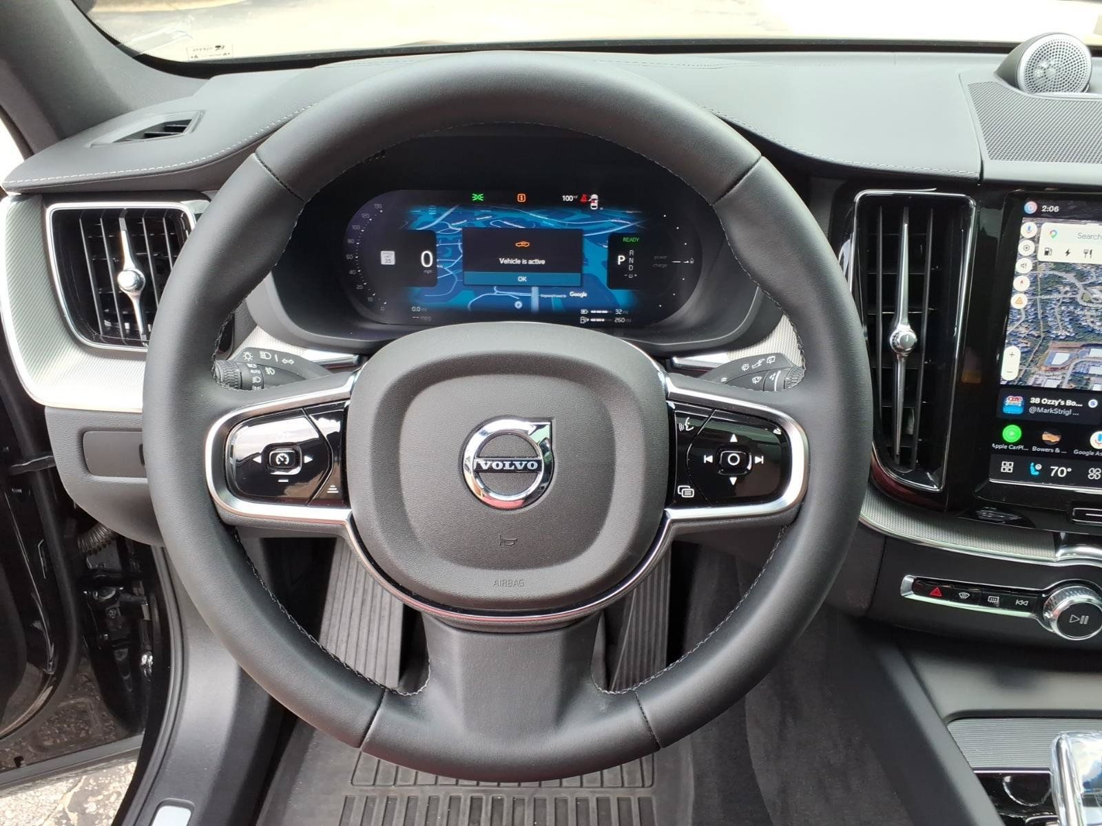 Certified 2024 Volvo XC60 T8 Ultimate w/ Protection Package Premier AWD/4WD image 26