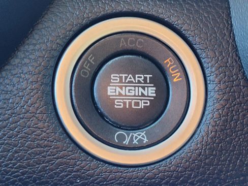 Used 2023 RAM 2500 Big Horn w/ Level 1 Equipment Group image 26