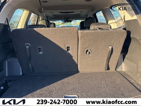 Certified 2023 Kia Telluride S w/ S Sunroof Package image 13