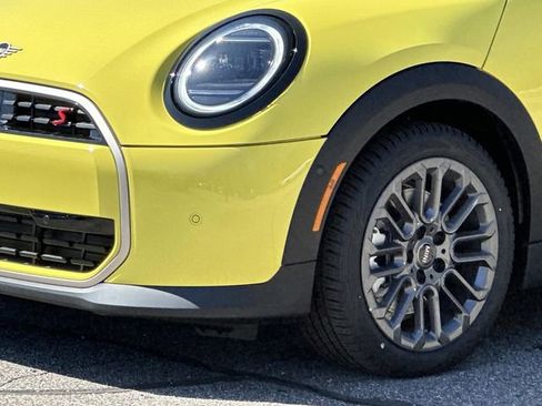 New 2026 MINI Cooper S image 7