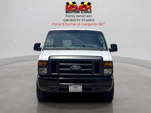 Used 2012 Ford E-350 and Econoline 350 XL RWD image 5