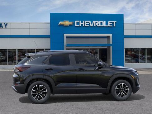 New 2026 Chevrolet TrailBlazer LT w/ LT Cold Weather Package AWD/4WD image 5