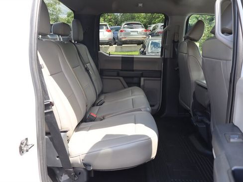 Used 2022 Ford F250 XL w/ Power Equipment Group AWD/4WD image 31