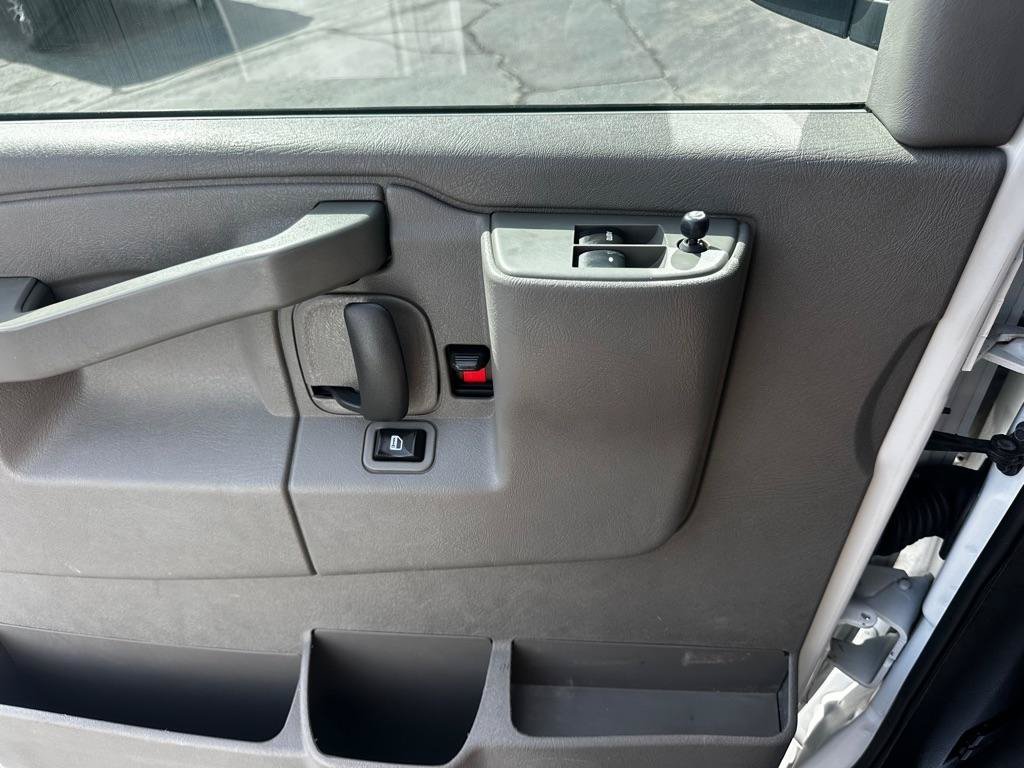 Used 2019 Chevrolet Express 2500 w/ Safety Package RWD image 17