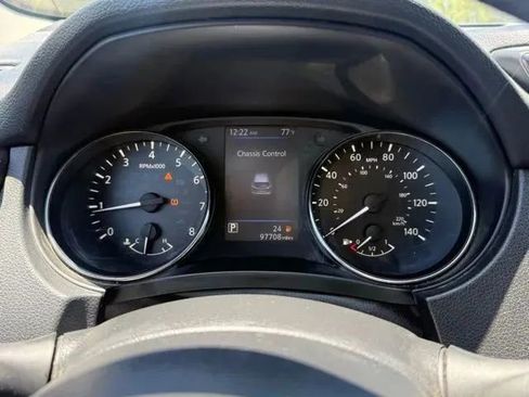 Used 2019 Nissan Rogue Sport S FWD image 19
