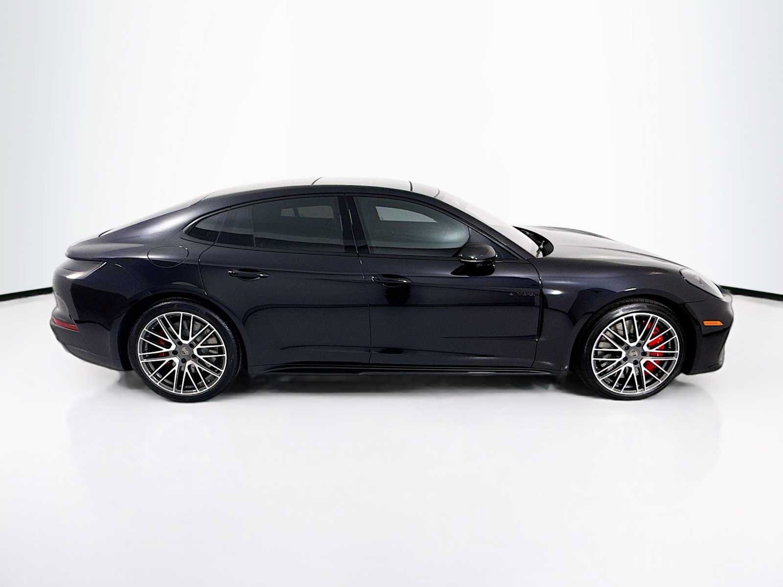 Used 2025 Porsche Panamera Turbo AWD/4WD image 8