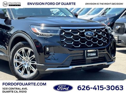 New 2025 Ford Explorer Platinum image 3