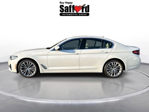 Used 2023 BMW 530i xDrive w/ Premium Package image 5