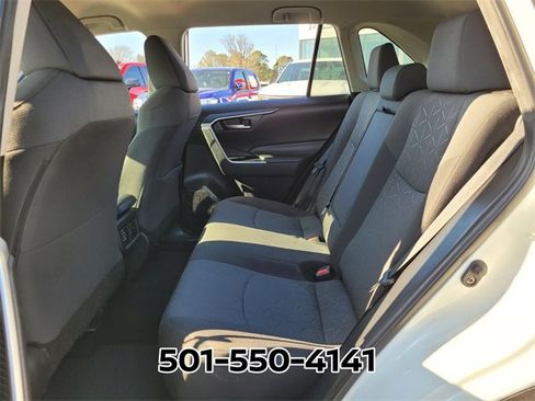 Used 2021 Toyota RAV4 XLE image 10