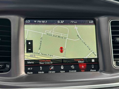 Used 2019 Dodge Charger Scat Pack w/ Technology Group RWD image 34