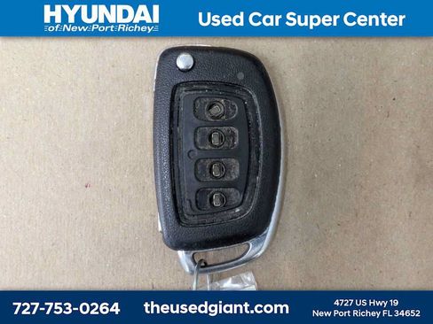 Used 2016 Hyundai Santa Fe Sport w/ Option Group 02 FWD image 35
