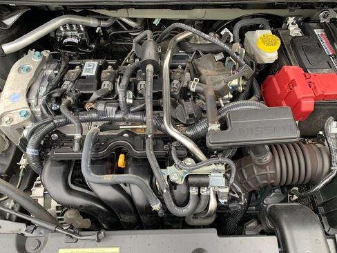 Used 2025 Nissan Sentra SV image 30