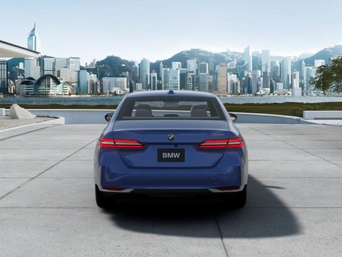 New 2026 BMW 530i 530i Sedan image 5