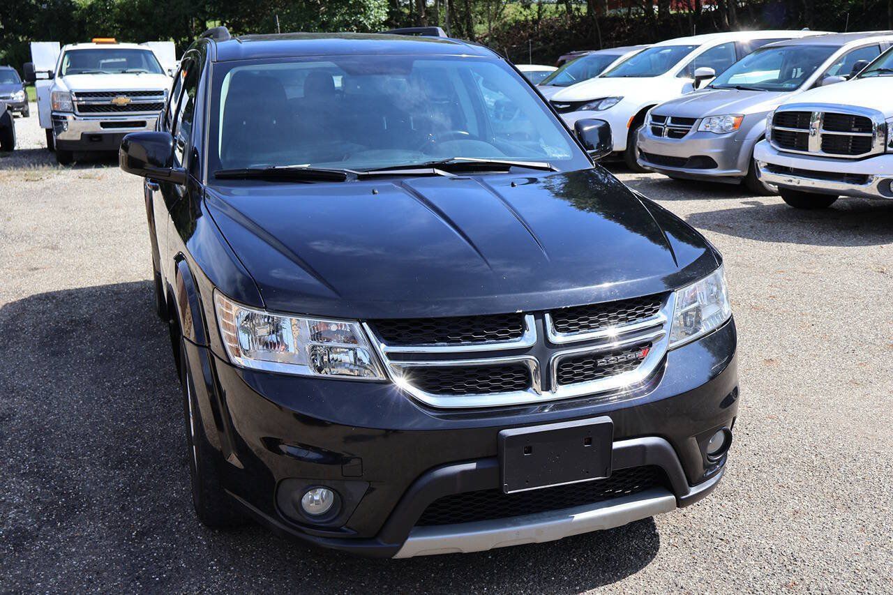 Used 2014 Dodge Journey SXT w/ Flexible Seating Group FWD image 2