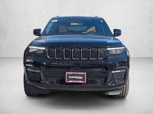 New 2025 Jeep Grand Cherokee L Summit image 5