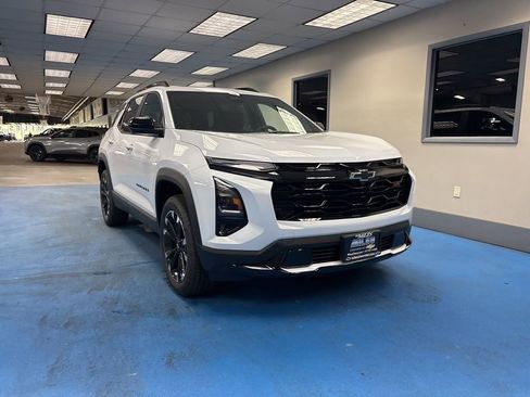 New 2026 Chevrolet Equinox RS AWD/4WD image 1