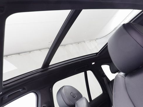 Used 2020 BMW X5 xDrive40i w/ M Sport Package image 14