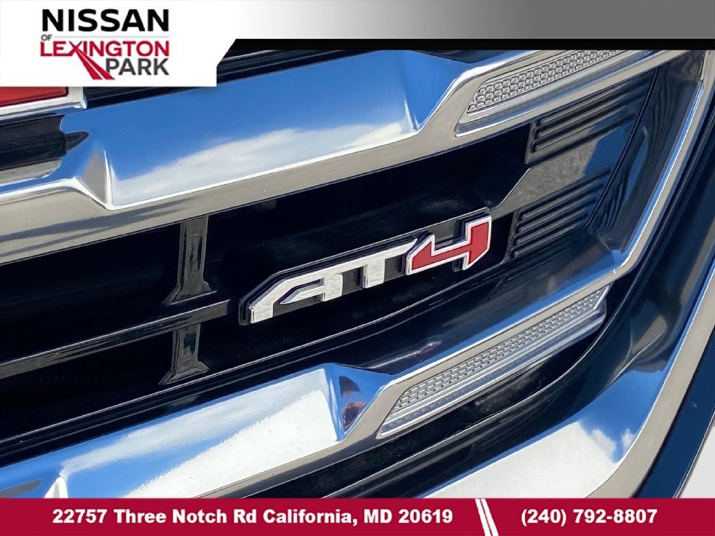 Used 2023 GMC Terrain AT4 AWD/4WD image 8
