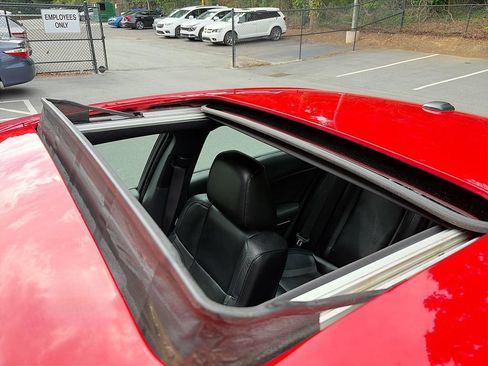 Used 2020 Dodge Charger SXT w/ Leather Interior Group RWD image 22