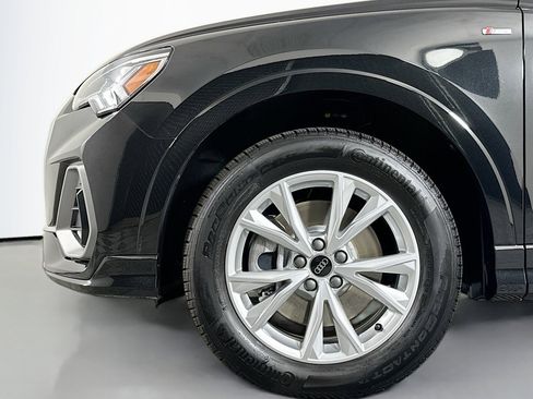 Used 2025 Audi Q3 2.0T Premium w/ Convenience Package image 12