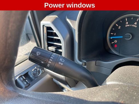 Used 2015 Ford F150 XLT image 7