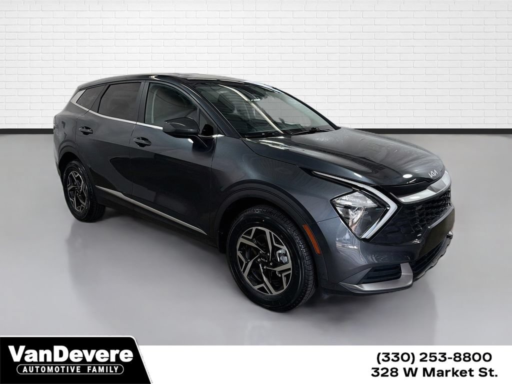 Used 2023 Kia Sportage LX AWD/4WD image 1