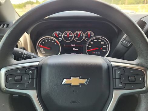 Used 2022 Chevrolet Silverado 1500 Custom w/ Safety Confidence Package RWD image 21