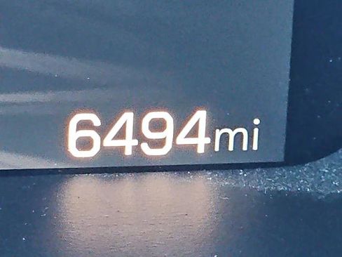 Certified 2024 GMC Canyon Elevation w/ Trailering Package image 12