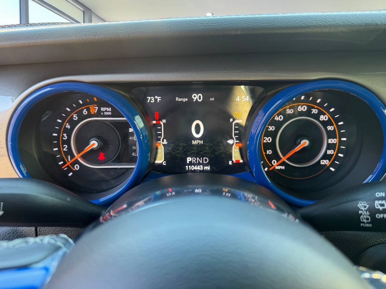 Used 2018 Jeep Wrangler Unlimited Sahara w/ LED Lighting Group AWD/4WD image 17
